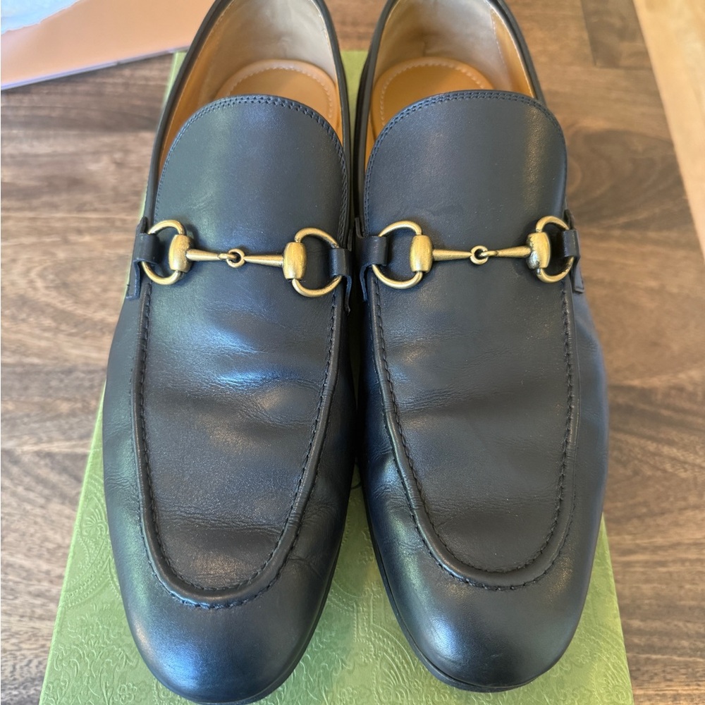 Gucci Black Leather Loafers - Picture 8 of 12